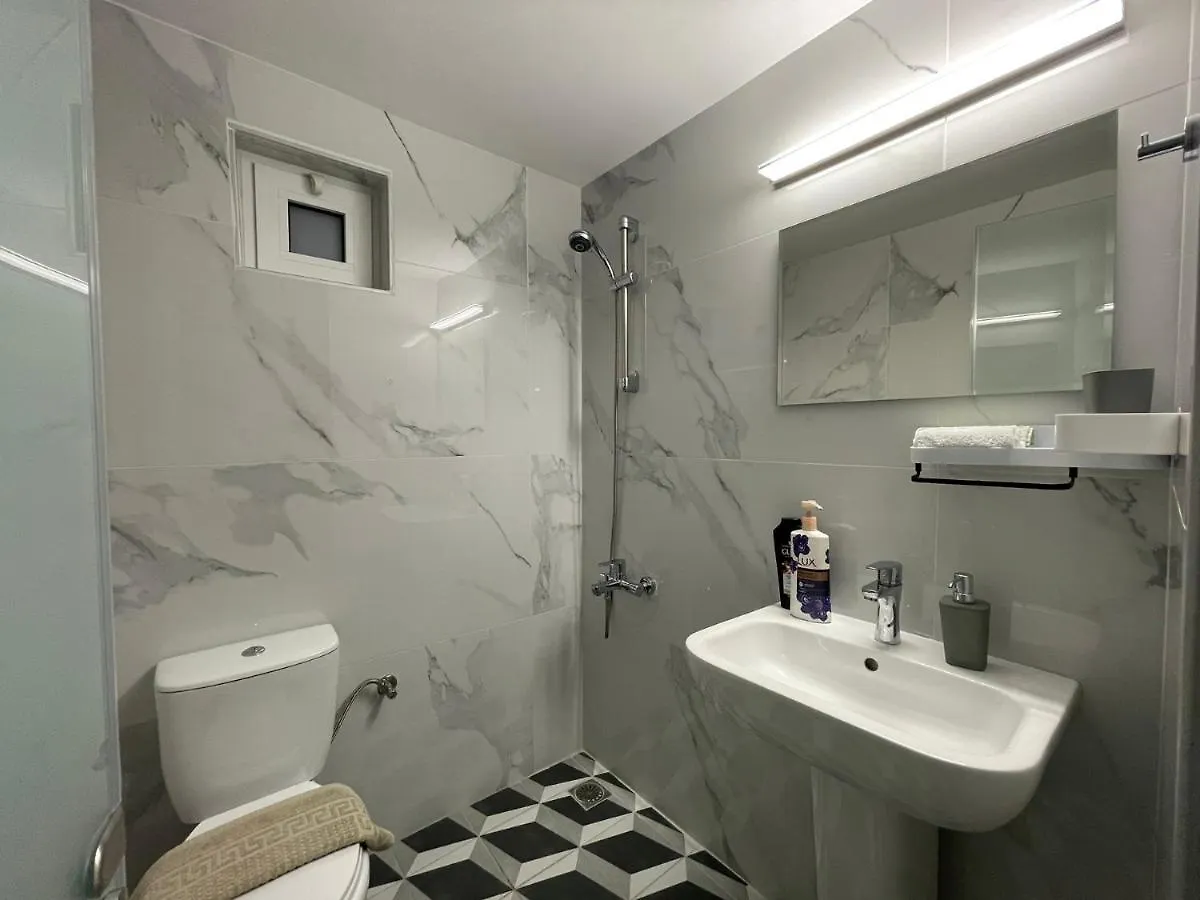 Ρετιρέ Με Θέα Το Ηράκλειο Apartment Heraklion  0*, Heraklion (Crete)
